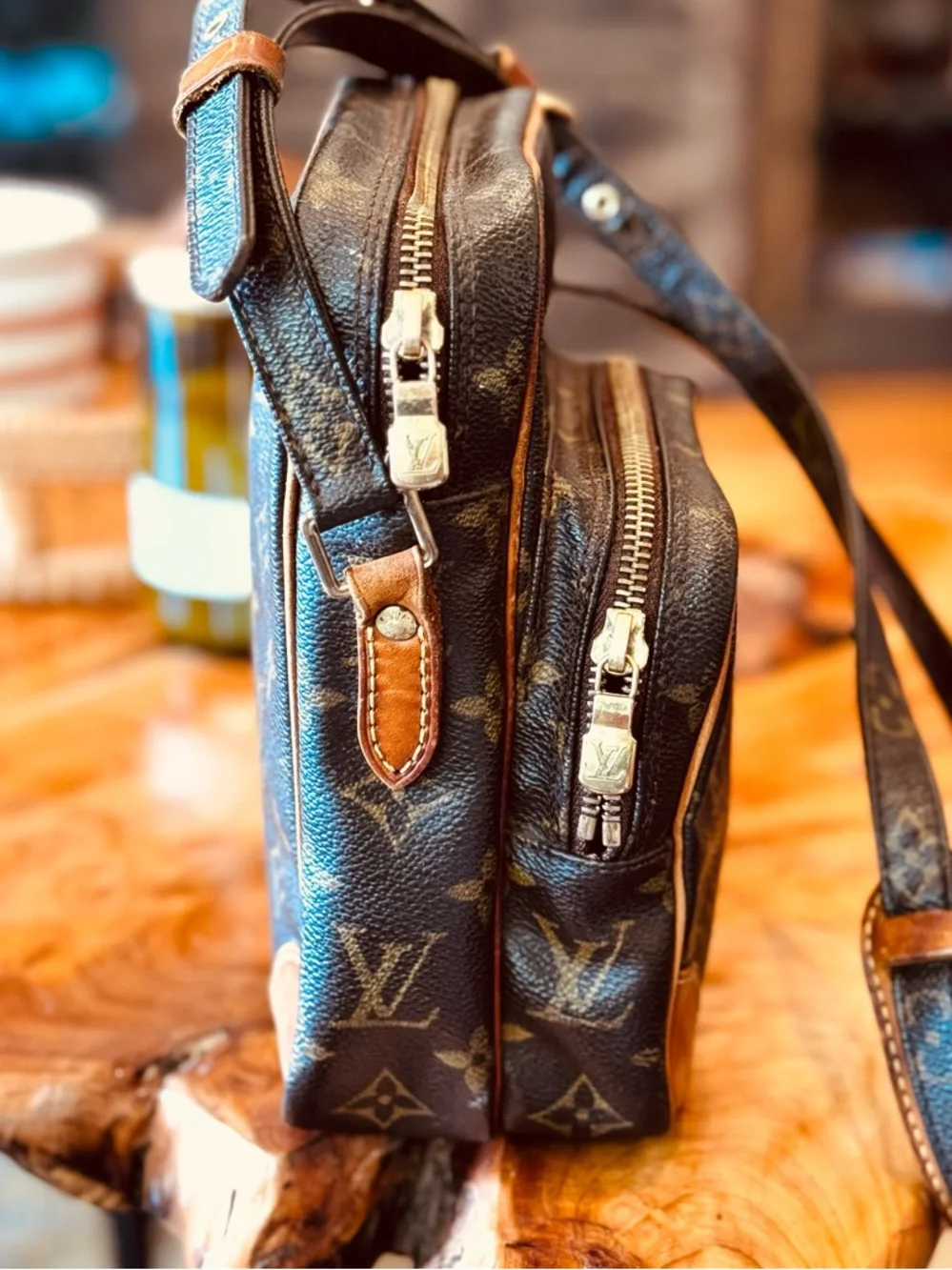 Louis Vuitton Crossbody monogram bag DANUBE vintage 2003 - Picture 5 of 17